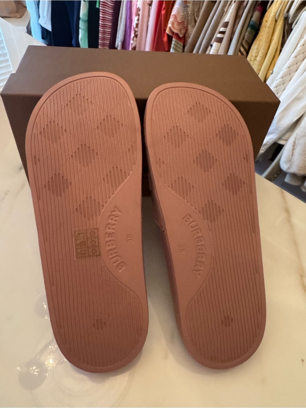 Burberry Rose-Pink Embossed Logo Slide Sandals - Picture 5 of 5